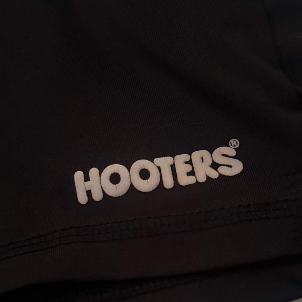 Hooters Shorts - Picture 3 of 6